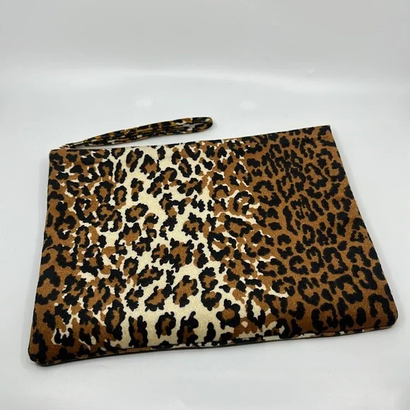 Vtg Huge Leopard Print Velvet Clutch with Wrist Strap - Picture 3 of 8